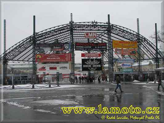 Motocykl Praha 06