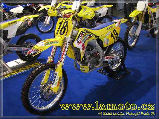 Motocykl Praha 06