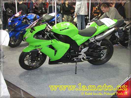 Motocykl Praha 06