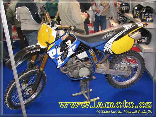 Motocykl Praha 06